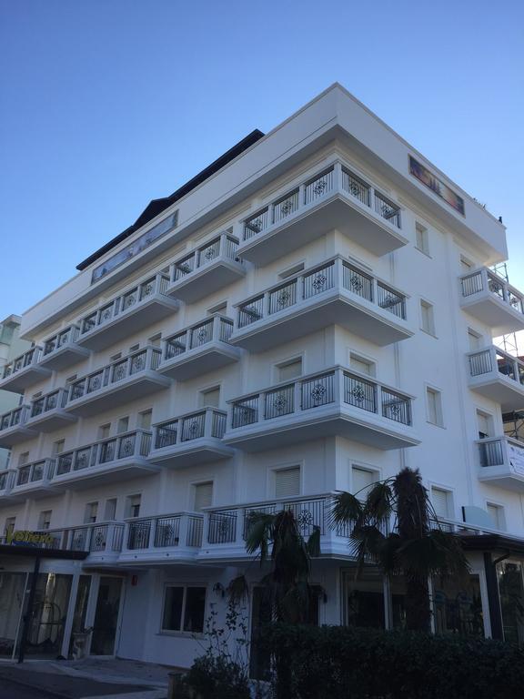 Hotel Residence Veliero Riccione Exterior foto